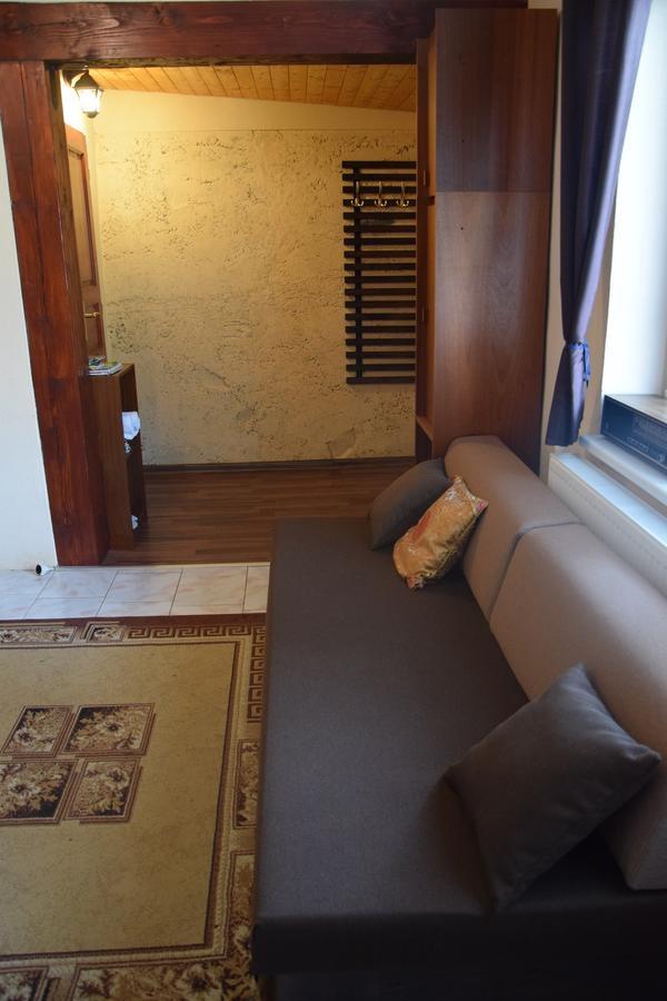 Apartment Melita - The Very Centre Of Town Банска-Штьявница Экстерьер фото
